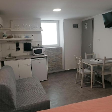 Apartment Dorina Piran Exteriör bild